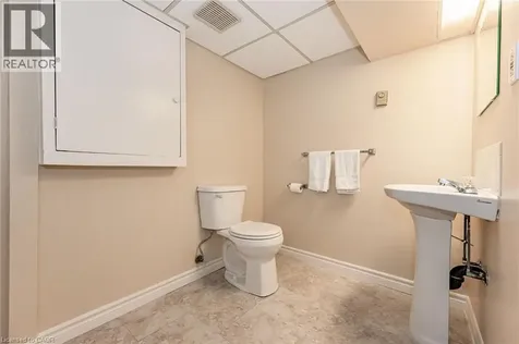47 Brookside Crescent Kitchener ON N2N 1H2