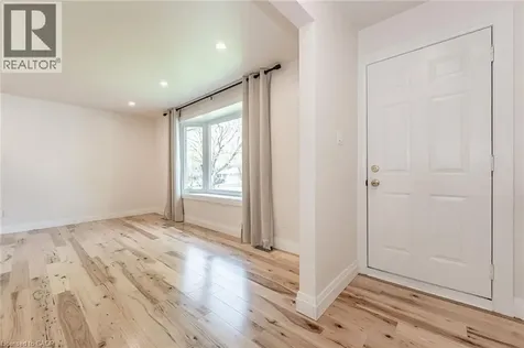 47 Brookside Crescent Kitchener ON N2N 1H2