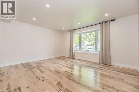 47 Brookside Crescent Kitchener ON N2N 1H2