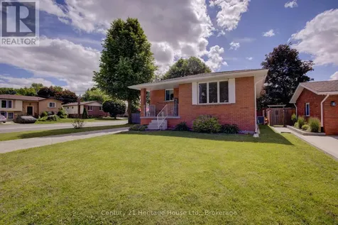 202 15th Avenue Hanover ON N4N 3L4