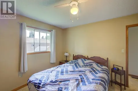 202 15th Avenue Hanover ON N4N 3L4