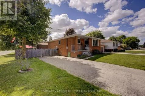 202 15th Avenue Hanover ON N4N 3L4