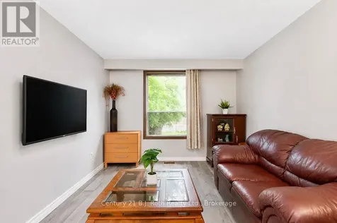 215 Oxford Street Orillia ON L3V 1H6