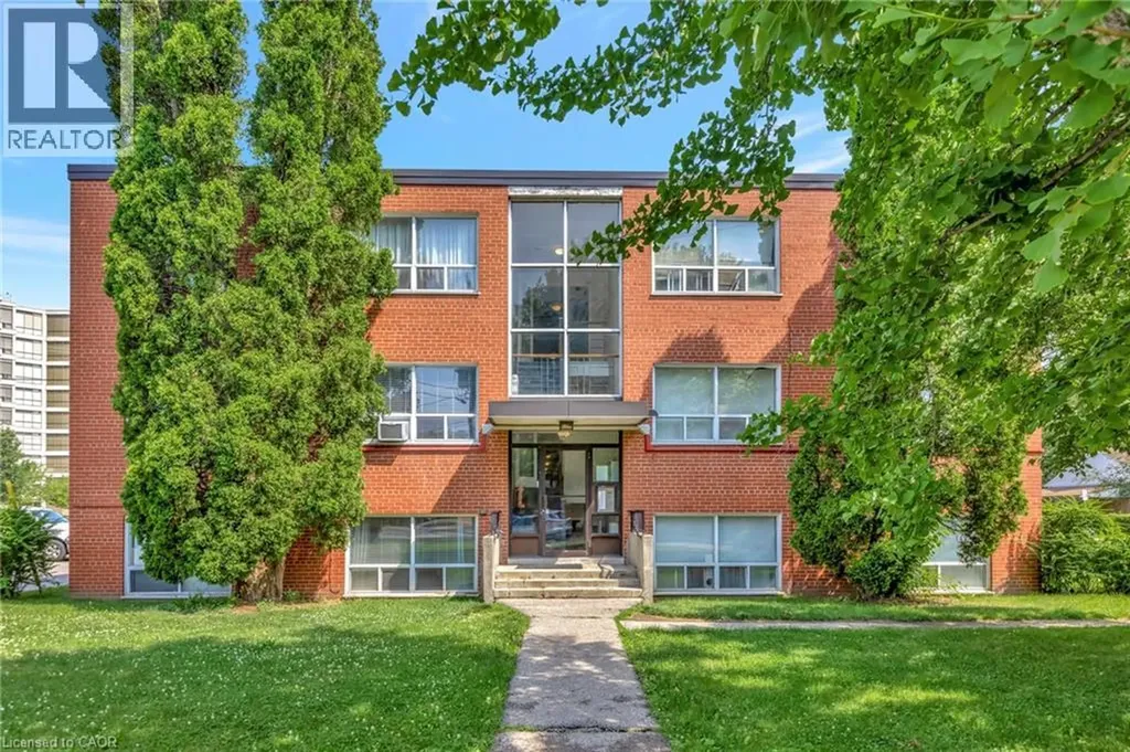 37 Mericourt Road Hamilton ON L8S 2N5
