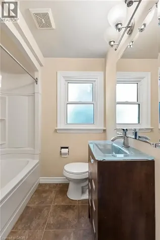 580 Weber Street East Kitchener ON N2H 1G8