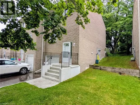 121 Morgan Avenue Kitchener ON N2A 2M4