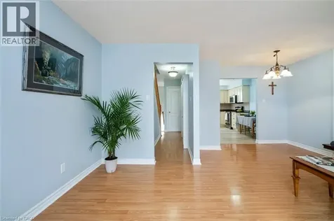 121 Morgan Avenue Kitchener ON N2A 2M4