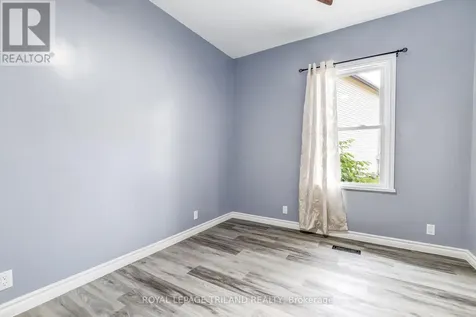 56 Mondamin Street St. Thomas ON N5P 2V3