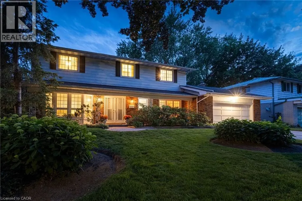 258 Camelot Drive Burlington ON L7L 2G1