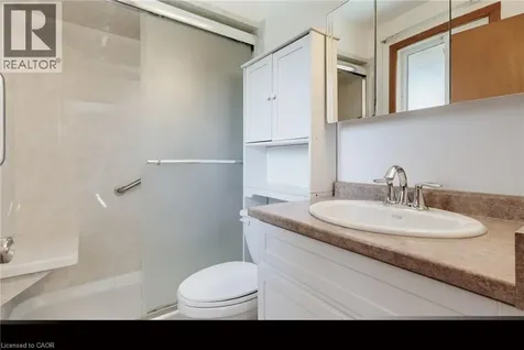 258 Camelot Drive Burlington ON L7L 2G1