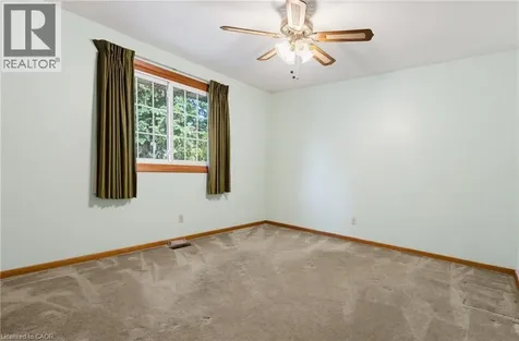 258 Camelot Drive Burlington ON L7L 2G1