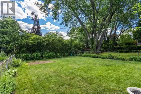 258 Camelot Drive Burlington ON L7L 2G1