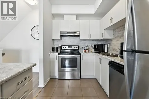 5016 Desantis Drive Beamsville ON L0R 1B2