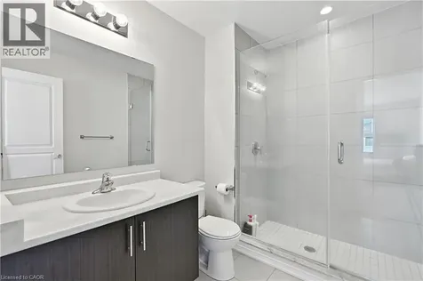 5016 Desantis Drive Beamsville ON L0R 1B2