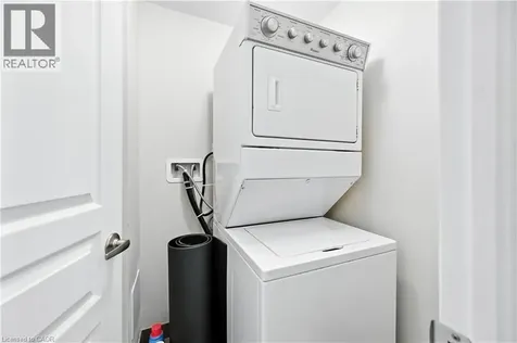 5016 Desantis Drive Beamsville ON L0R 1B2
