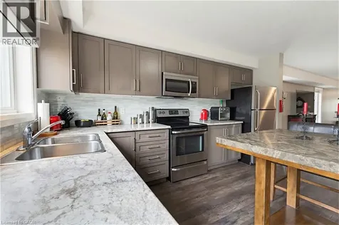 399 Greenfield Avenue Kitchener ON N2C 1E6