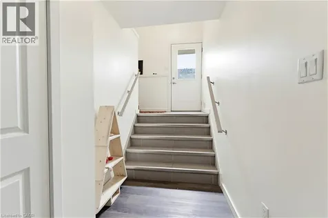 399 Greenfield Avenue Kitchener ON N2C 1E6