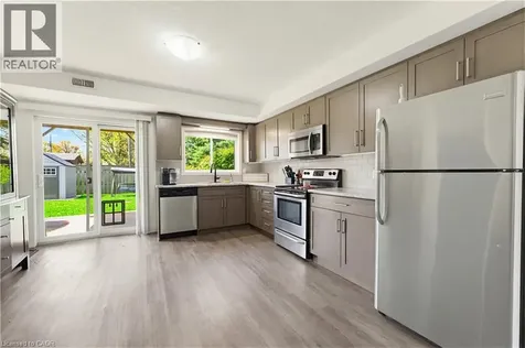 399 Greenfield Avenue Kitchener ON N2C 1E6