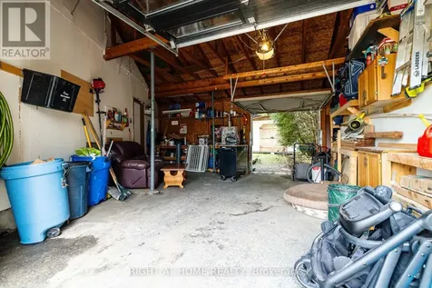30 Berkshire Way Ottawa ON K2J 2B2