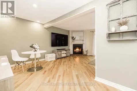 30 Berkshire Way Ottawa ON K2J 2B2