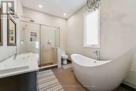 48 Depper Place Ottawa ON K1T 3L4