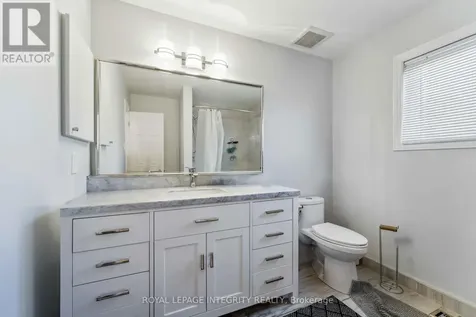 48 Depper Place Ottawa ON K1T 3L4