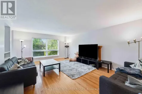 48 Depper Place Ottawa ON K1T 3L4