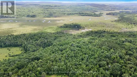 725 Peplinski Homestead Road Madawaska Valley ON K0J 1B0