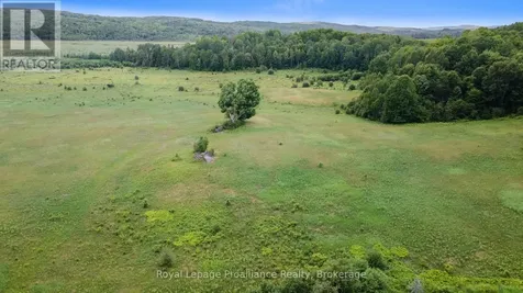 725 Peplinski Homestead Road Madawaska Valley ON K0J 1B0