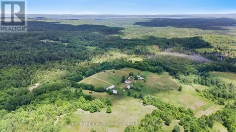 725 Peplinski Homestead Road Madawaska Valley ON K0J 1B0
