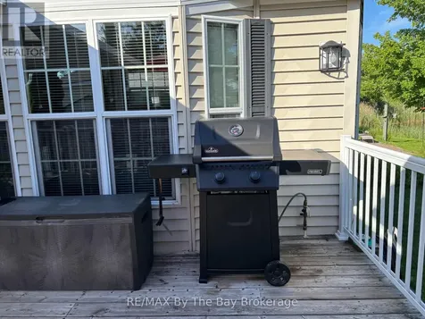 13 White Pines Trail Wasaga Beach ON L9Z 1X7