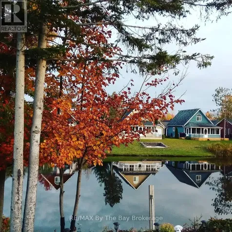 13 White Pines Trail Wasaga Beach ON L9Z 1X7