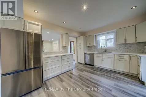 646 Oxbow Park Drive Wasaga Beach ON L9Z 2V2