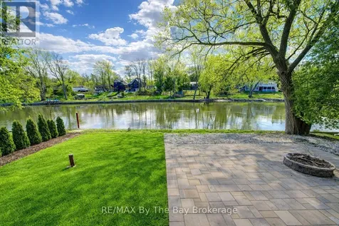 646 Oxbow Park Drive Wasaga Beach ON L9Z 2V2
