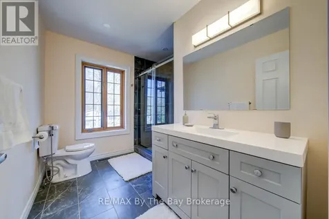 646 Oxbow Park Drive Wasaga Beach ON L9Z 2V2
