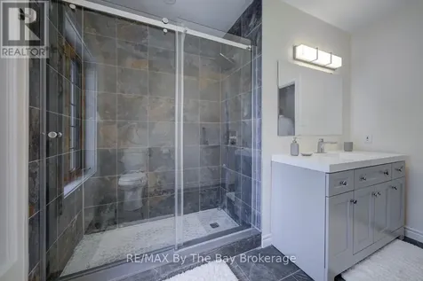 646 Oxbow Park Drive Wasaga Beach ON L9Z 2V2