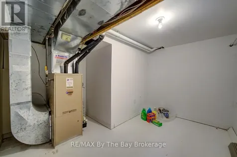 646 Oxbow Park Drive Wasaga Beach ON L9Z 2V2