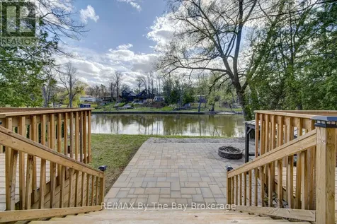 646 Oxbow Park Drive Wasaga Beach ON L9Z 2V2