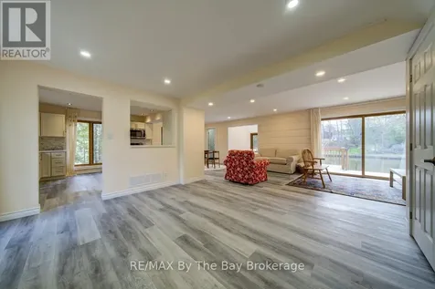 646 Oxbow Park Drive Wasaga Beach ON L9Z 2V2