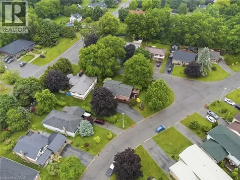 5 Brant Street Simcoe ON N3Y 5G2