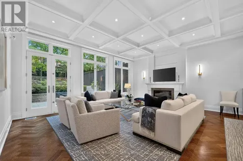 20B Woodlawn Avenue West Toronto (yonge-st. Clair) ON M4V 1G7