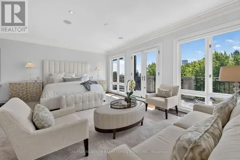 20B Woodlawn Avenue West Toronto (yonge-st. Clair) ON M4V 1G7