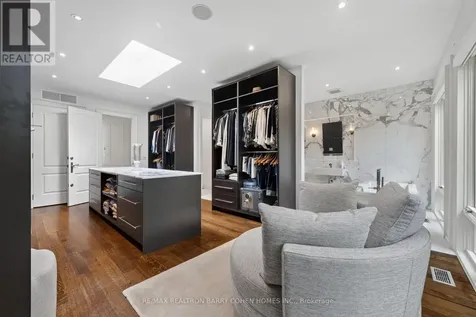 20B Woodlawn Avenue West Toronto (yonge-st. Clair) ON M4V 1G7