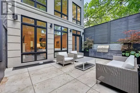 20B Woodlawn Avenue West Toronto (yonge-st. Clair) ON M4V 1G7