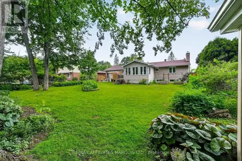 1628 Grant Avenue Cornwall ON K6J 5J4