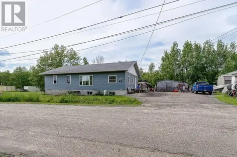 15 Willow Greater Sudbury ON P0M 3C0