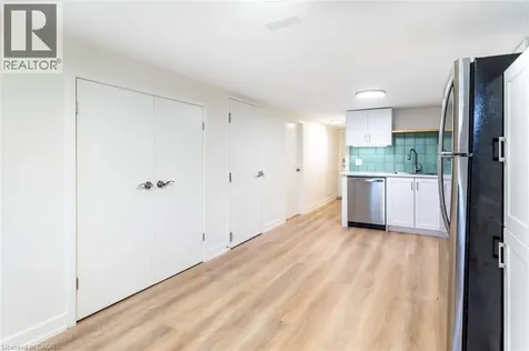 172 Kenilworth Avenue South Hamilton ON L8K 2T4