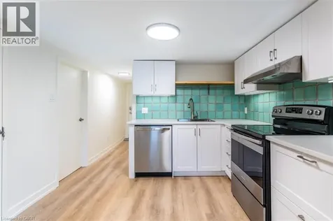 172 Kenilworth Avenue South Hamilton ON L8K 2T4