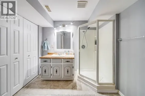 1425 Mickaila Crescent Tecumseh ON N8N 4Z2