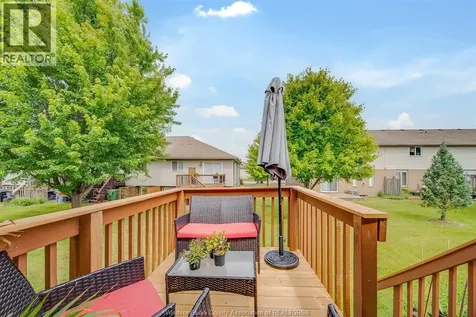 1425 Mickaila Crescent Tecumseh ON N8N 4Z2